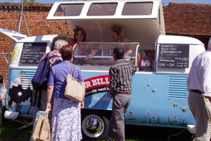 tuck-box-trailer 300